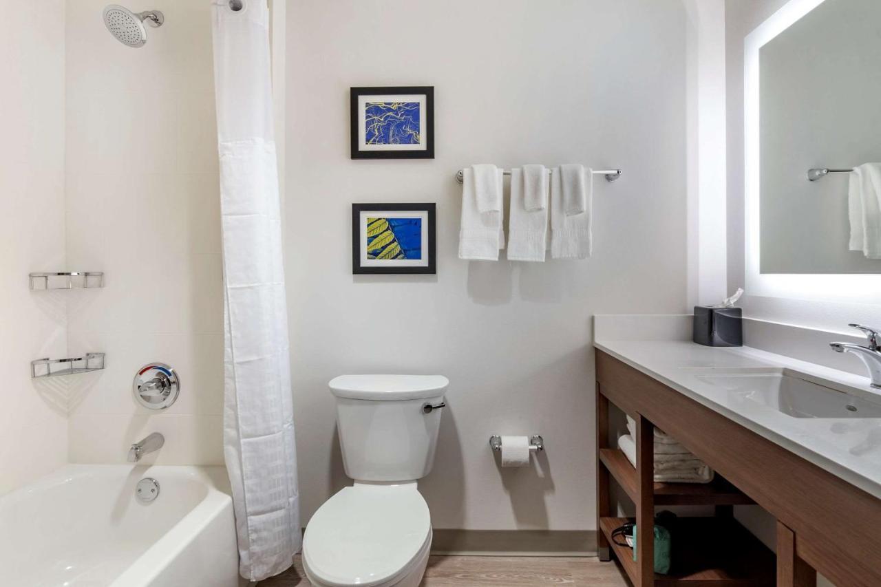Comfort Suites Grandview - Kansas City Екстер'єр фото