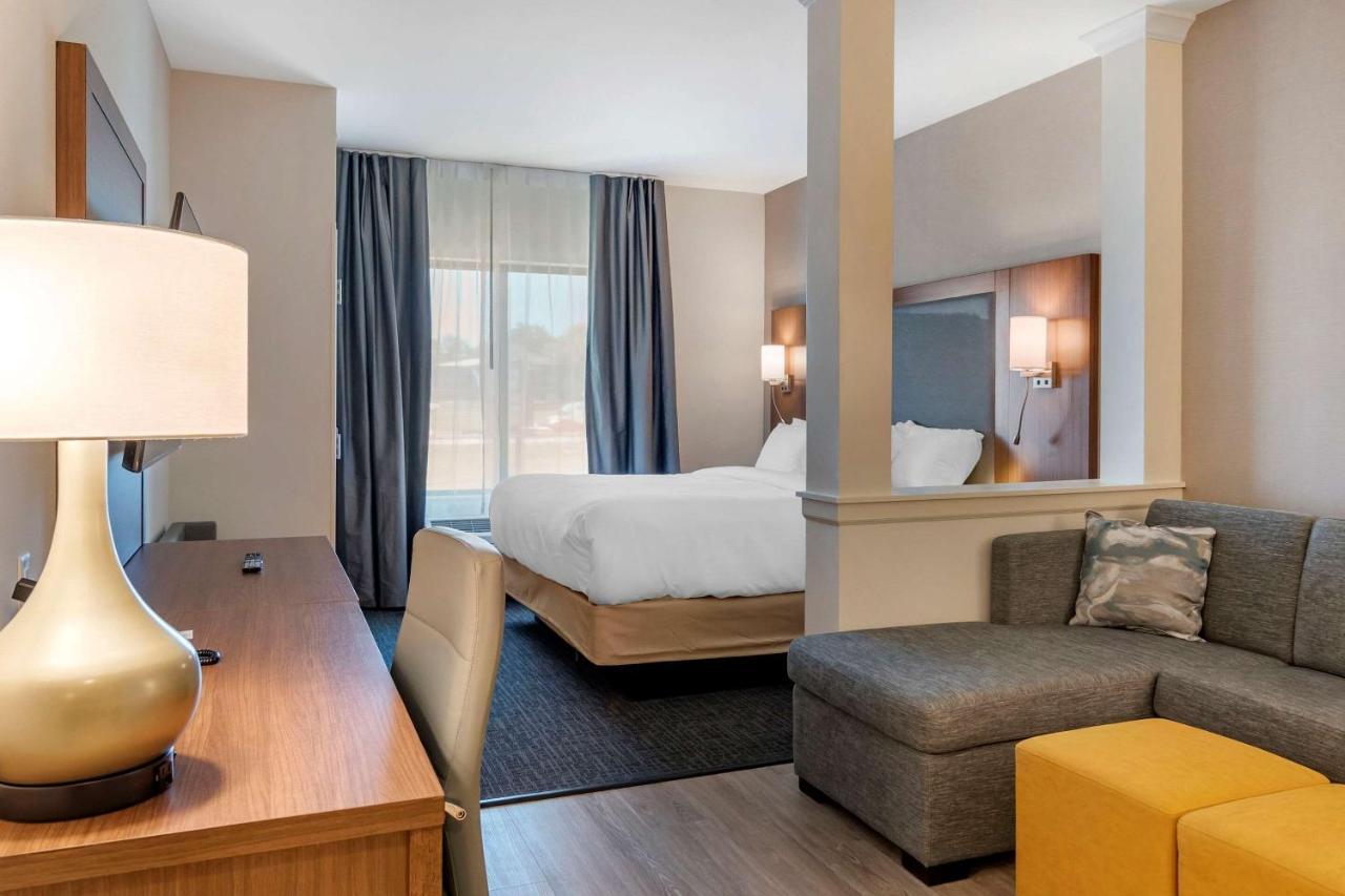 Comfort Suites Grandview - Kansas City Екстер'єр фото