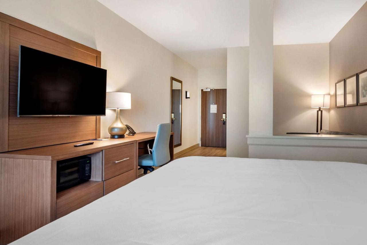 Comfort Suites Grandview - Kansas City Екстер'єр фото