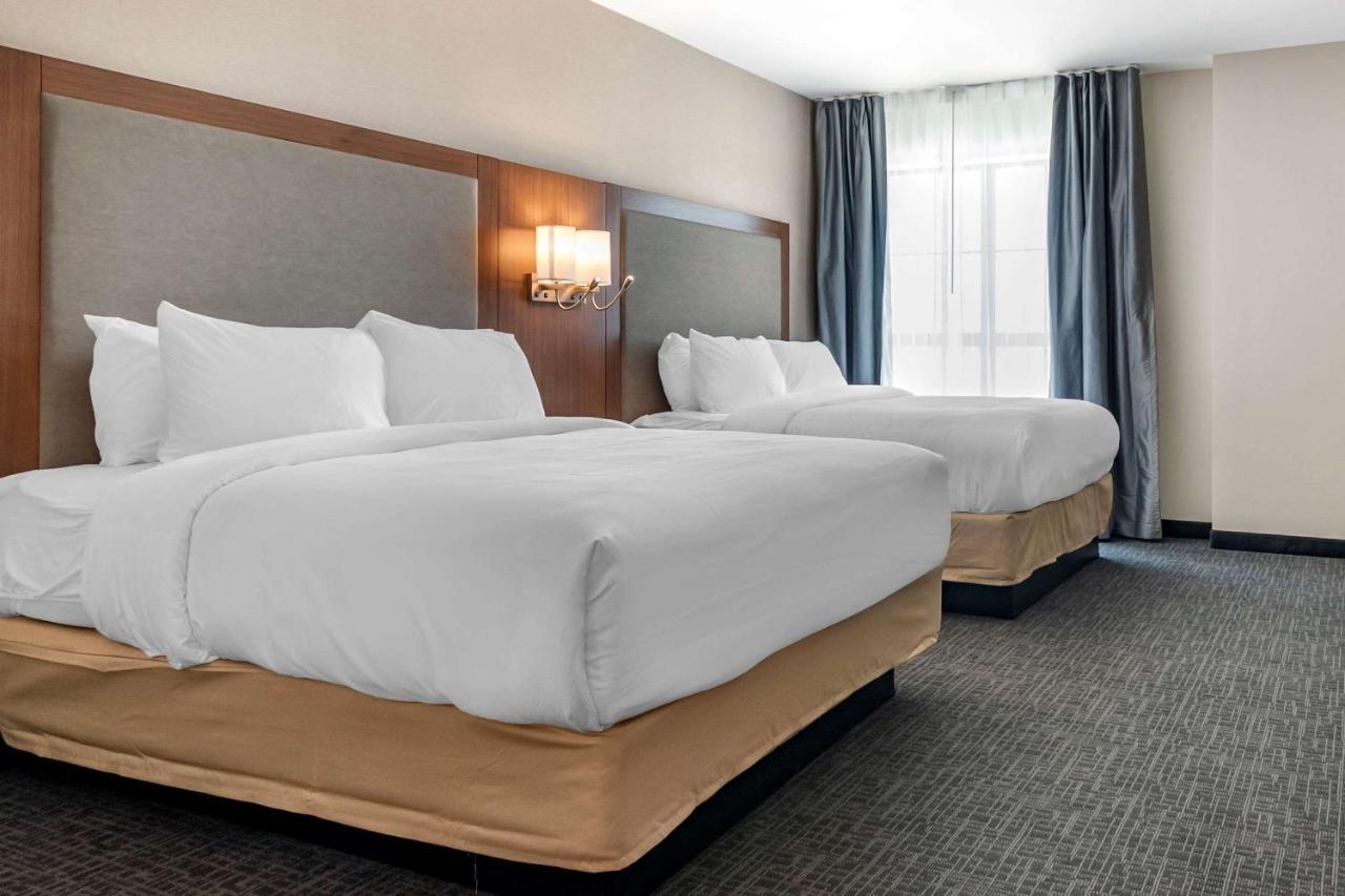 Comfort Suites Grandview - Kansas City Екстер'єр фото